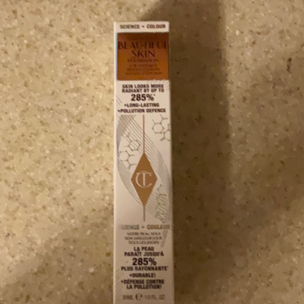 Charlotte Tilbury Beautiful Skin Foundation